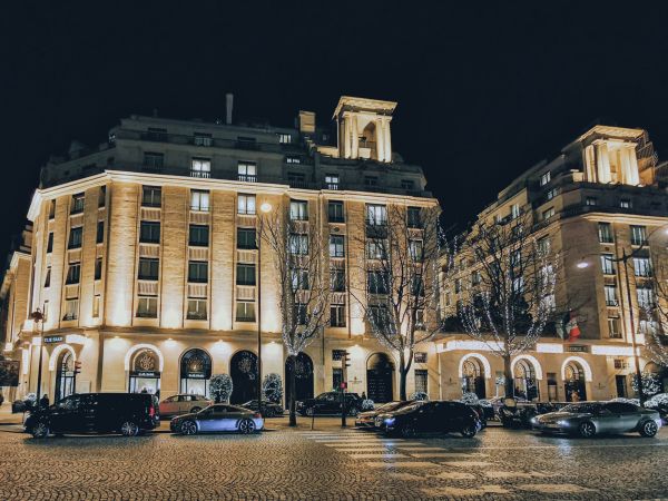 L'hôtel paris 15 : charme et confort près de la tour eiffel