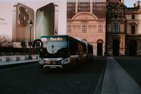Location bus à paris : voyagez en confort et sérénité