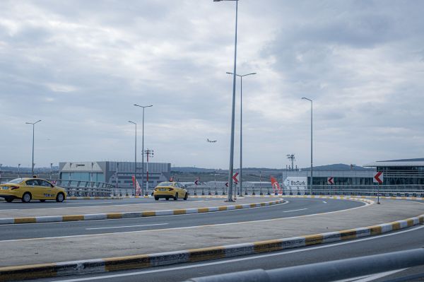 Optimiser son voyage avec un taxi à l'aéroport de charleroi facilement
